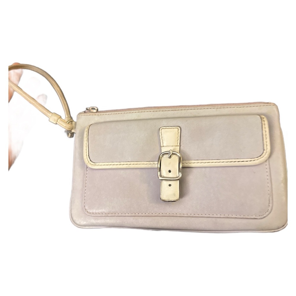 Coach Vintage SoHo Wristlet- rehab